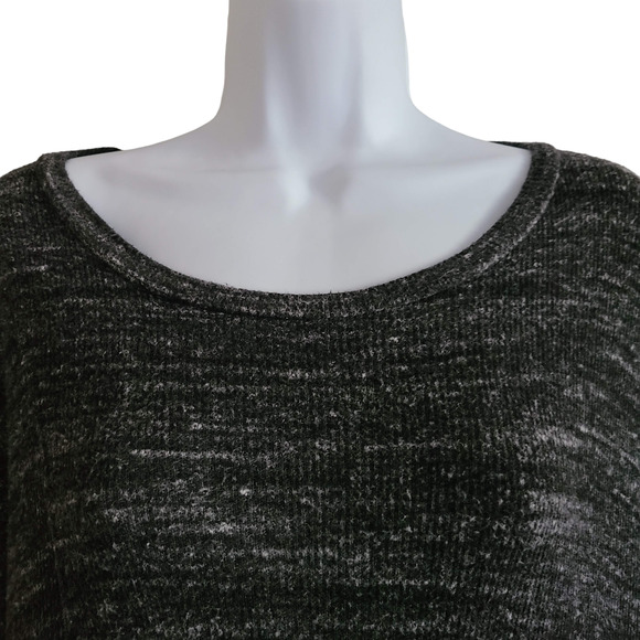LNA Revolve Heather Gray Uneven Asymmetrical Hem Knit Top Women's Size XS - Picture 3 of 12